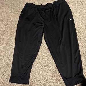Nike Women’s lightweight sweat pants size 2X